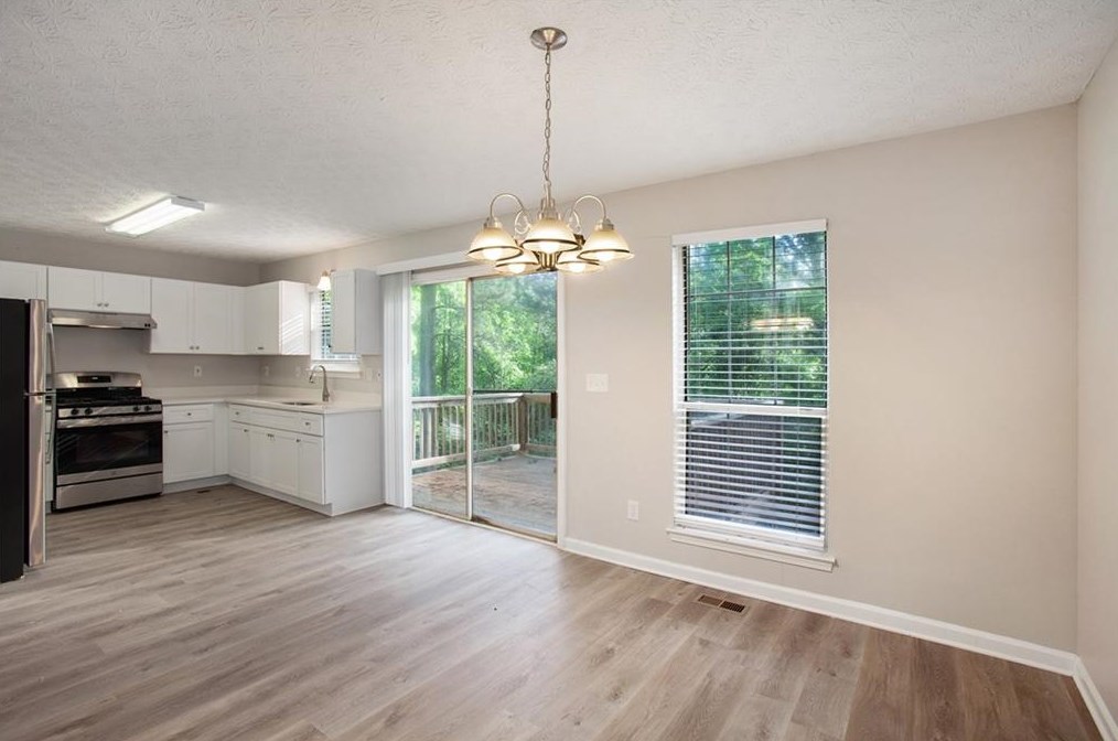 41 Red Top Cir, Emerson GA  30137-2235 exterior