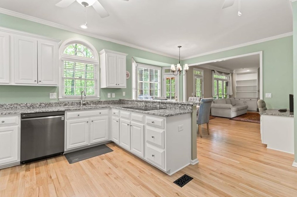 50 Galesburg Dr, Lawrenceville GA  30044-4859 exterior