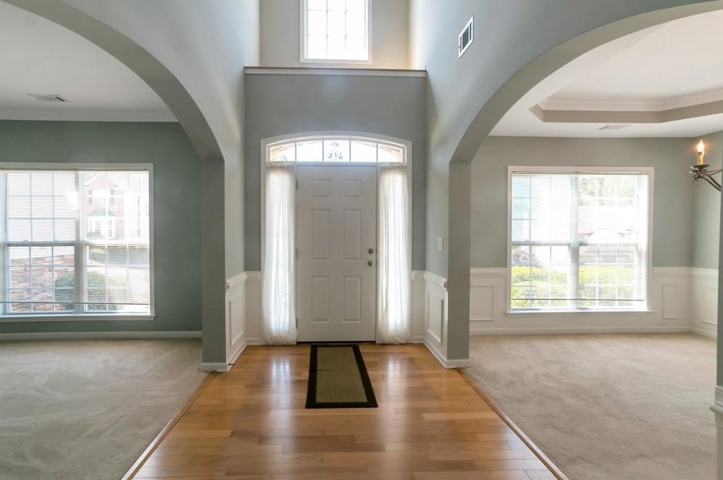 1362 Fall River Dr, Conyers, GA 30013