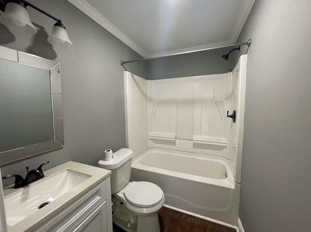 512 Circle Dr, Calhoun GA  30701-2830 exterior