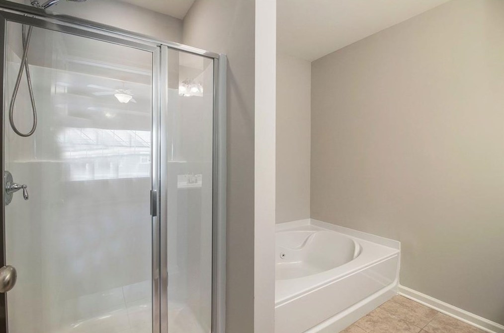 5007 Longview Walk, Decatur GA  30035-4190 exterior