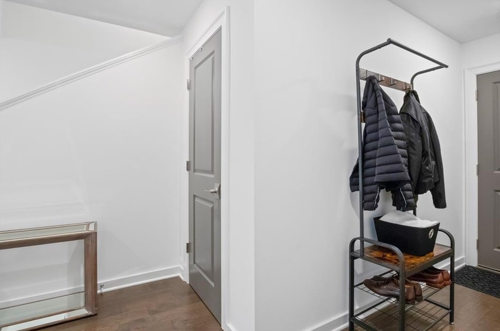 207 Devore Rd, Alpharetta GA  30009-0019 exterior