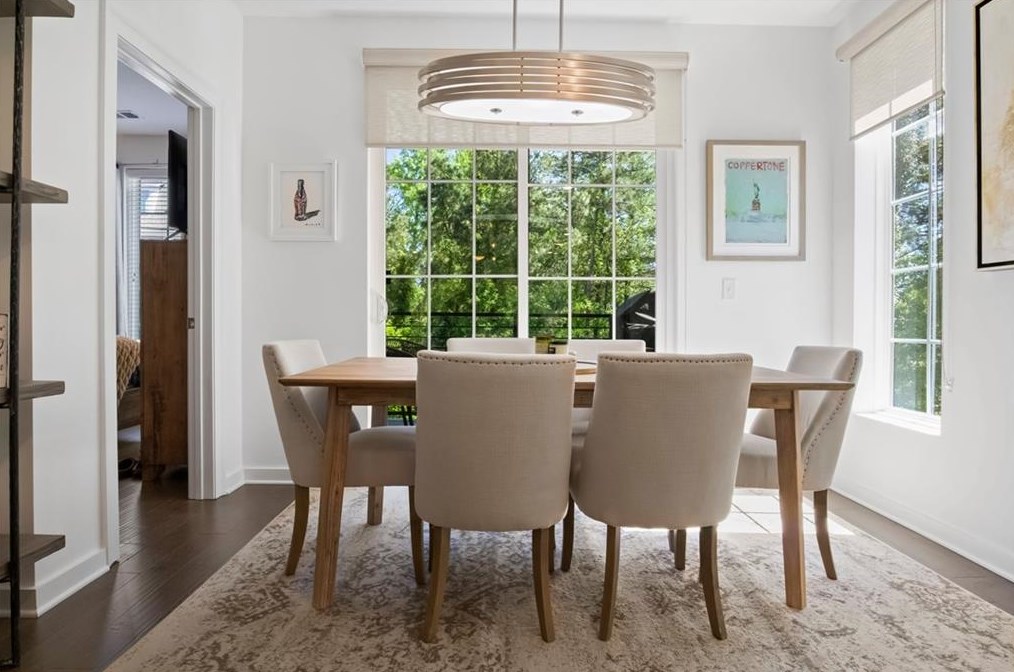 207 Devore Rd, Alpharetta GA  30009-0019 exterior