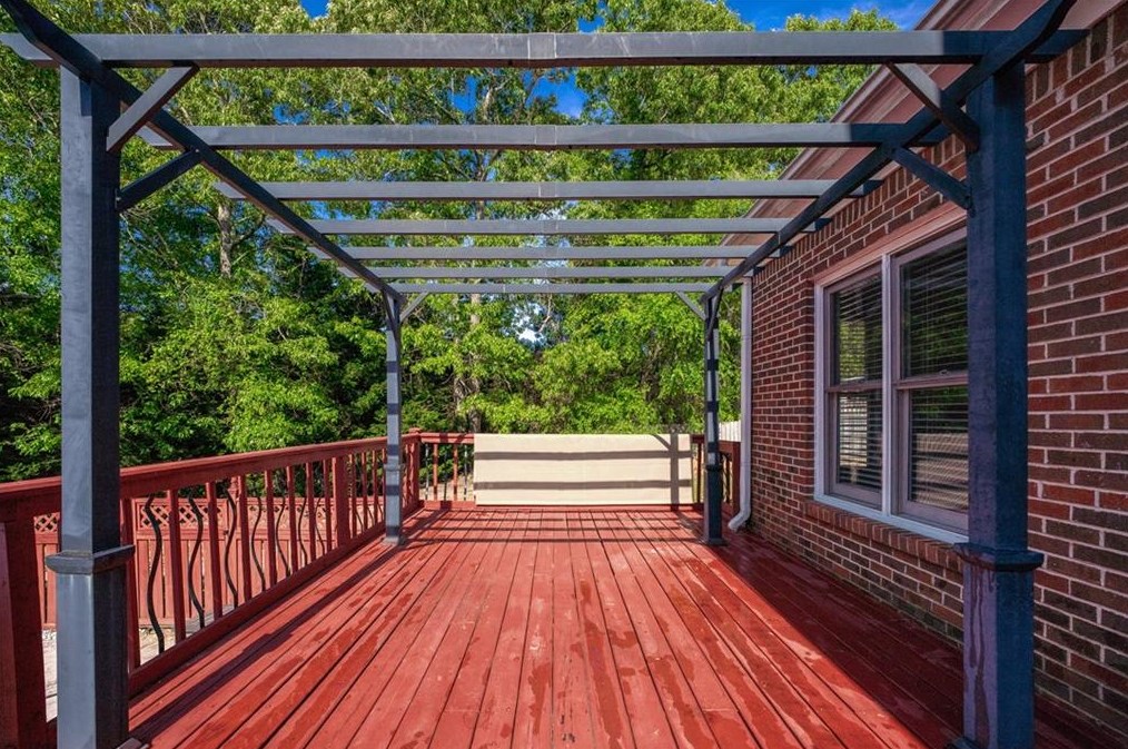 1015 Lewis Ridge Cir, Lawrenceville GA  30045-8899 exterior