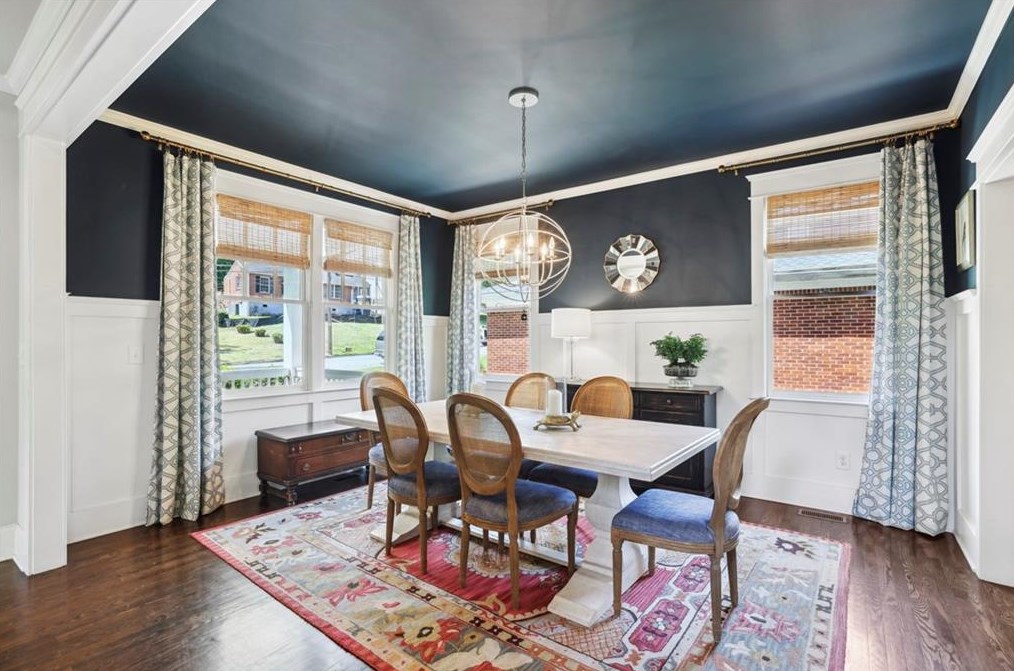 152 Park Dr, Decatur GA  30030-4481 exterior