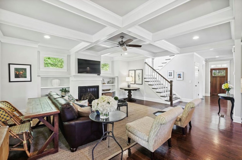 152 Park Dr, Decatur GA  30030-4481 exterior