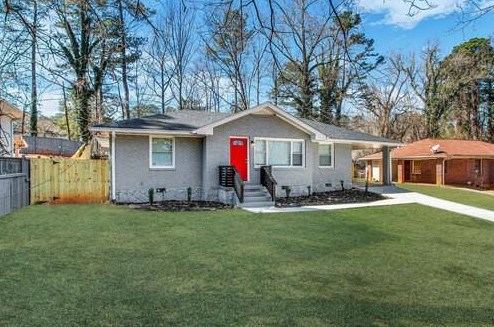 1951 La Mesa Ln, Decatur GA  30032-5151 exterior