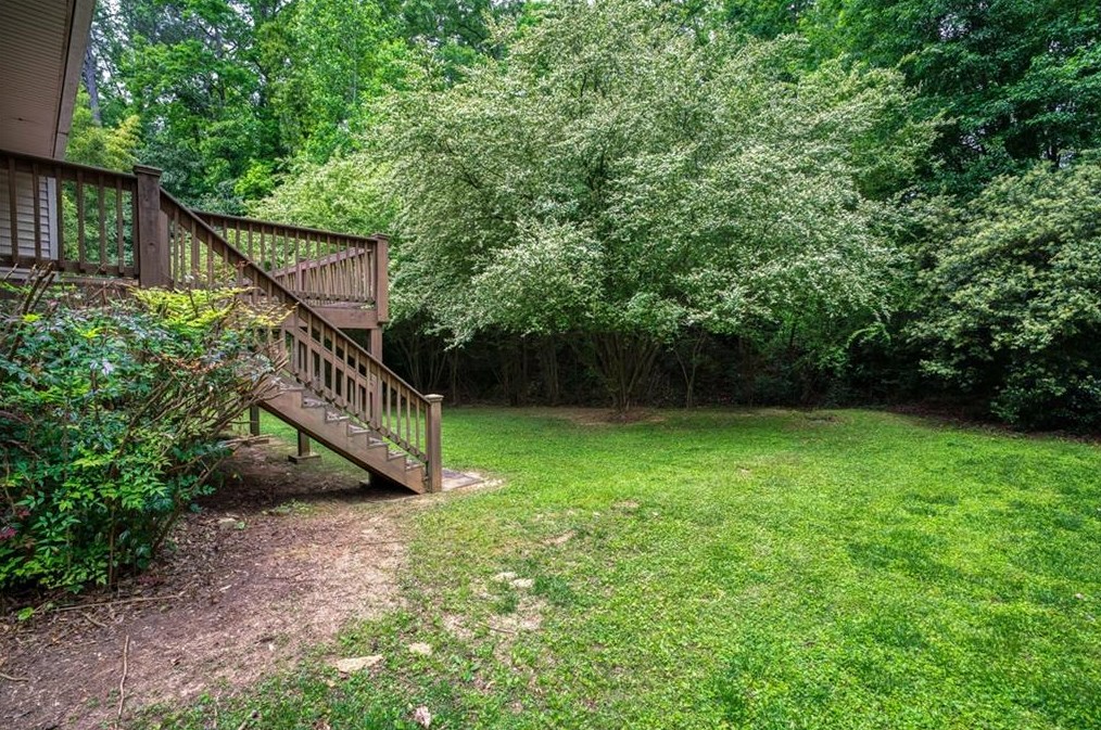 1541 Moncrief Cir, Decatur GA  30033-1616 exterior