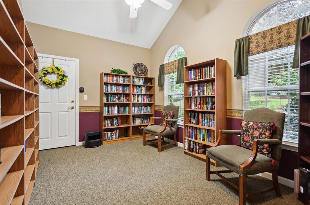 25105 Harvest Rdg Ln, Alpharetta GA 30022-8645 exterior