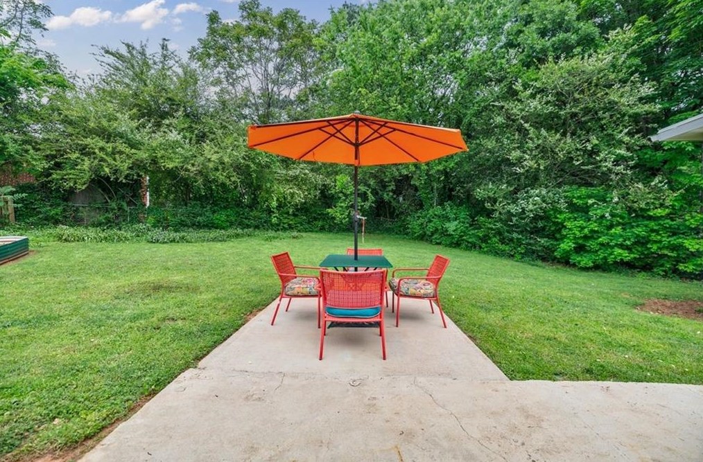 2844 Toney Dr, Decatur GA  30032-5747 exterior