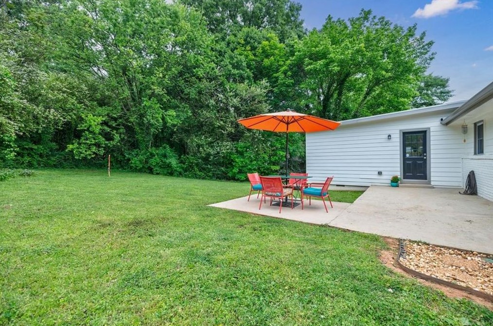 2844 Toney Dr, Decatur GA  30032-5747 exterior