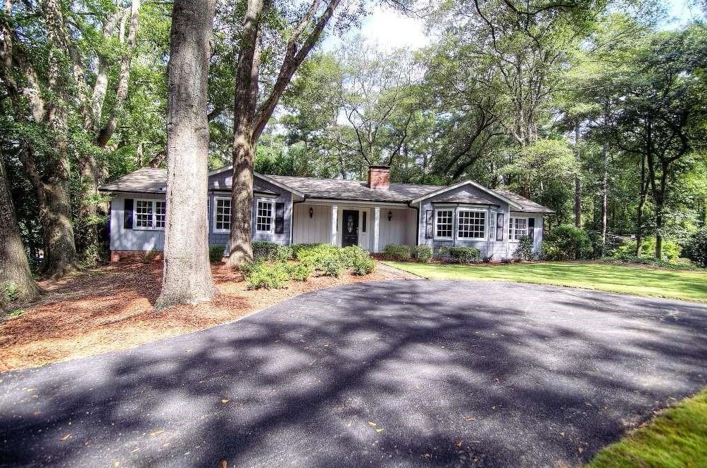 3150 Rilman Rd, Atlanta GA  30327-1504 exterior