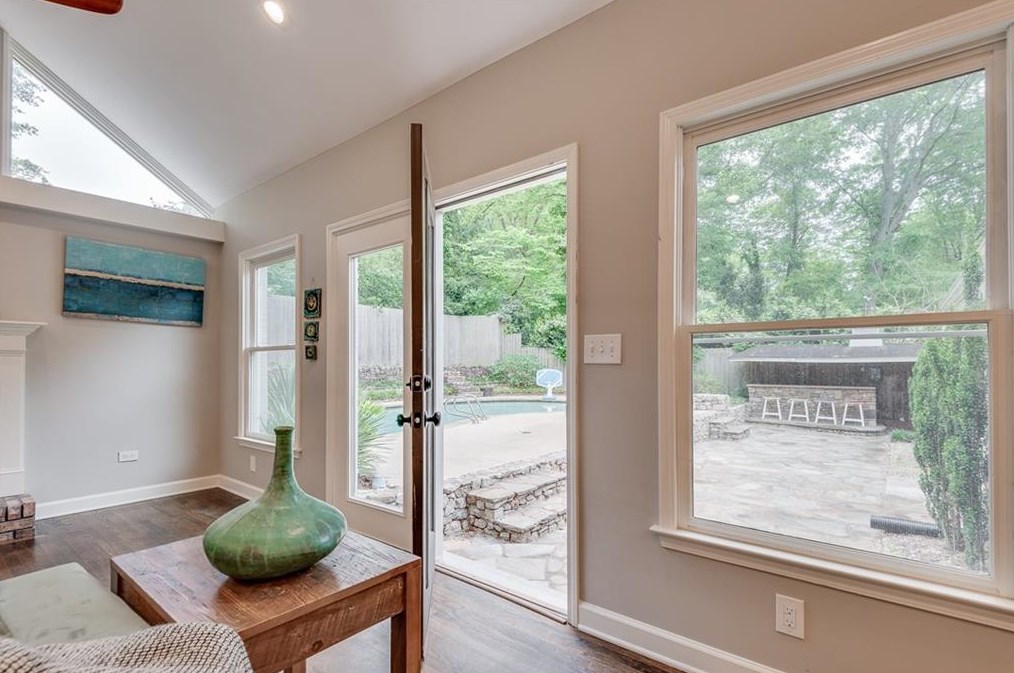 631 Wendan Dr, Decatur GA  30033-5550 exterior