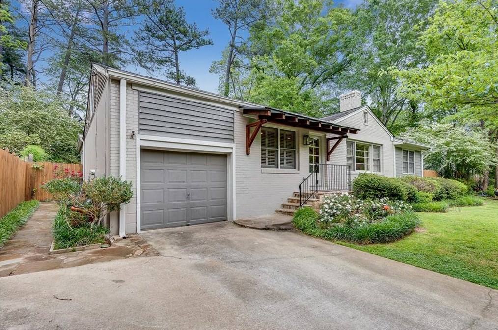 631 Wendan Dr, Decatur GA  30033-5550 exterior