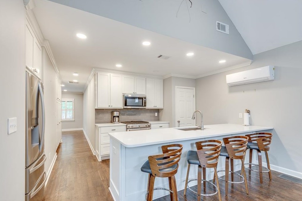 631 Wendan Dr, Decatur GA  30033-5550 exterior