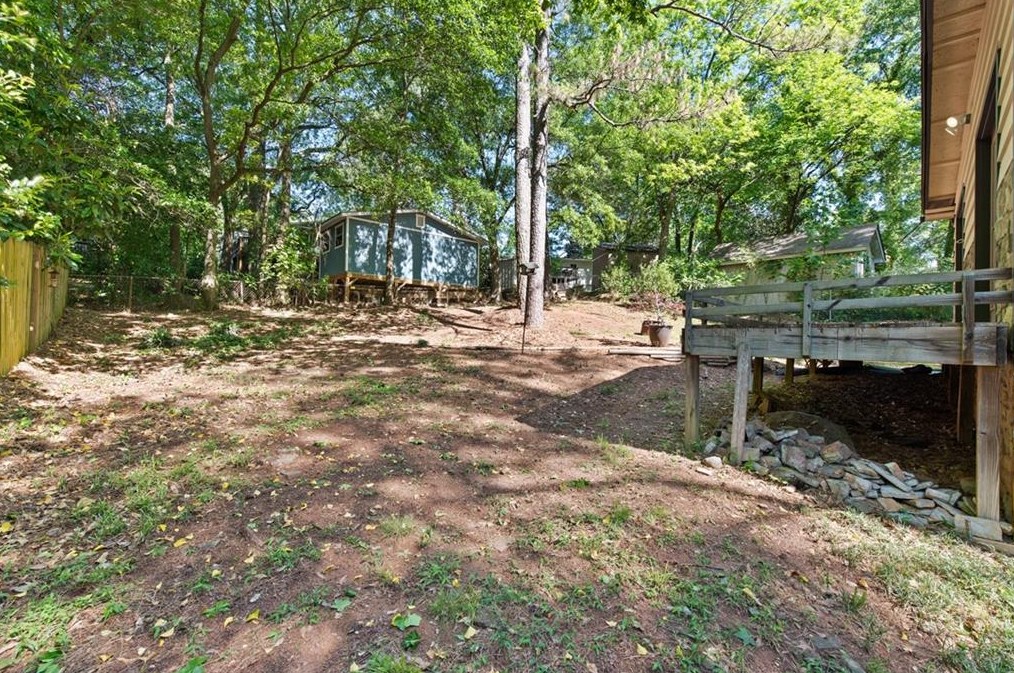 1256 Sparrow Ln, Decatur GA  30033-3926 exterior