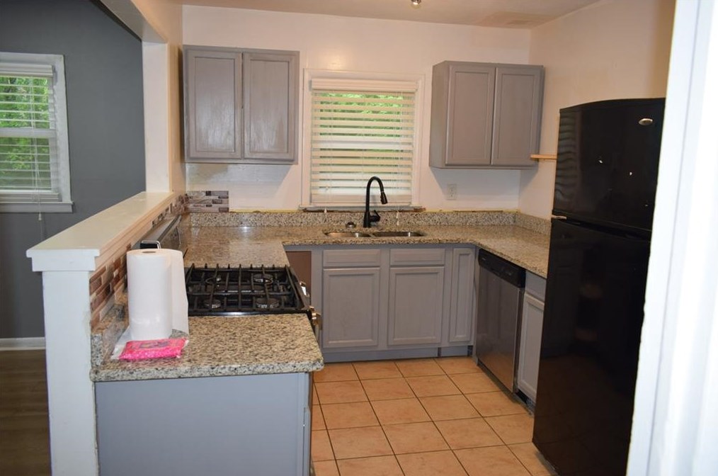 4168 Canby Ln, Decatur GA  30035-2403 exterior