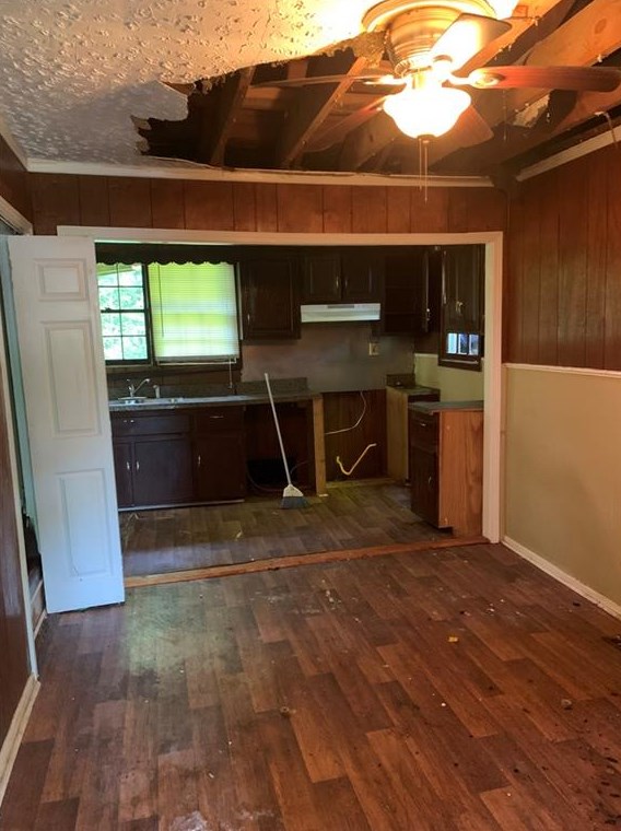 2190 Gordon Cir, Smyrna GA  30080-2469 exterior