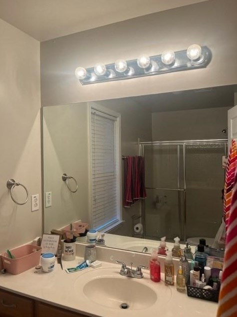 124 Highland Falls Dr, Hiram, GA 30141