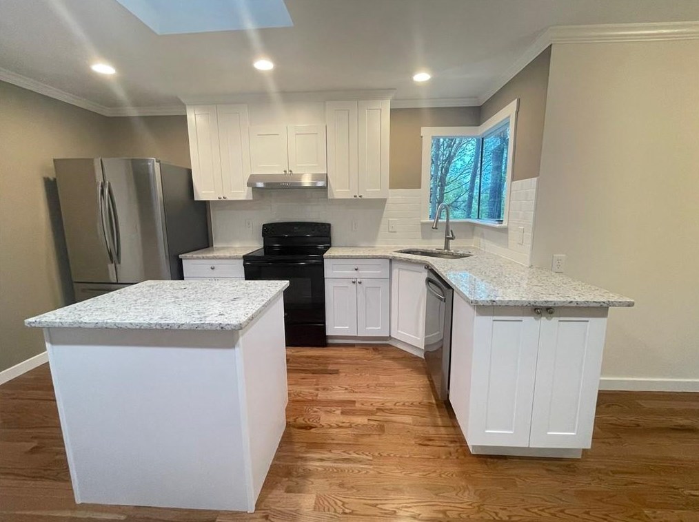 645 Mount Victoria Pl, Alpharetta GA  30022-5262 exterior