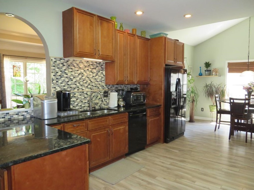 555 Cp Perrin Rd, Lawrenceville GA 30043-2410 exterior