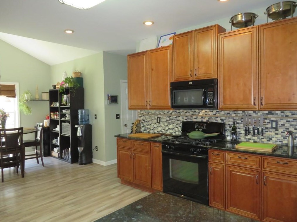 555 Cp Perrin Rd, Lawrenceville GA 30043-2410 exterior