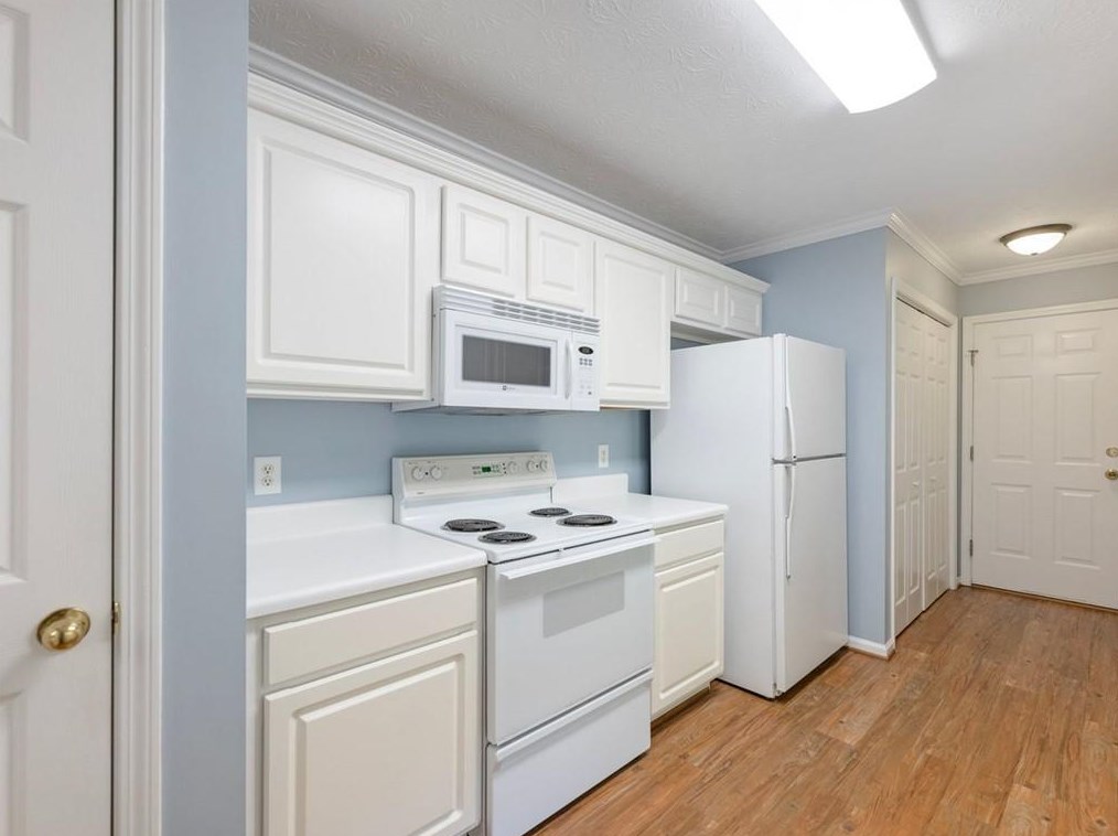 5745 Freeman Dr, Cumming GA  30028-3393 exterior