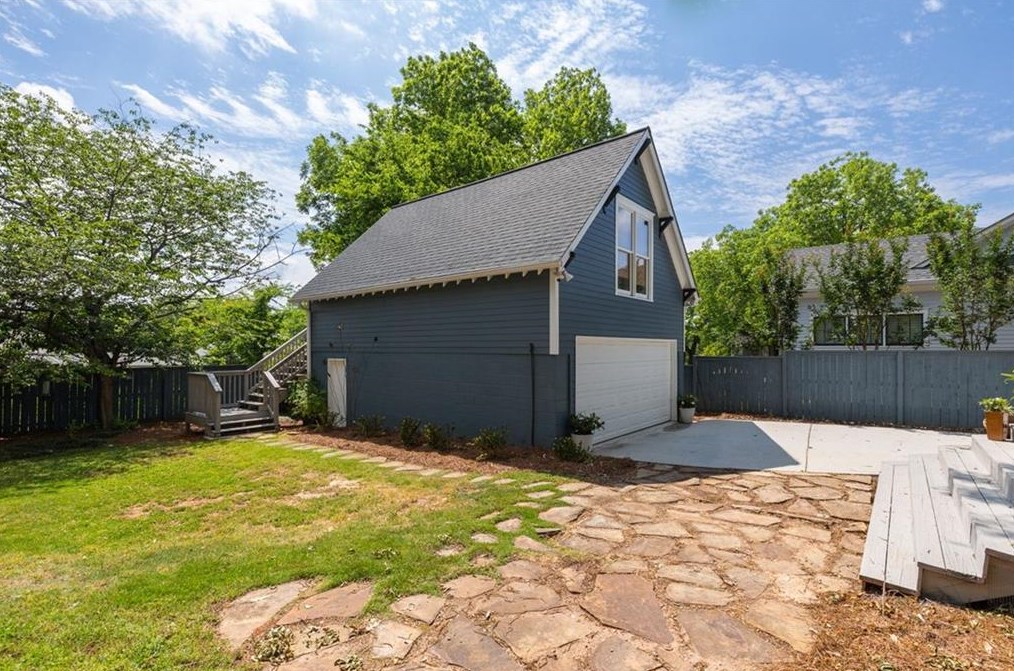 226 Winter Ave, Decatur GA  30030-3569 exterior