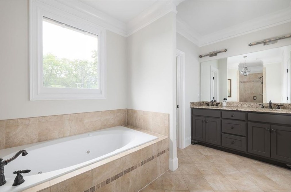 249 Madison Ave, Decatur GA  30030-3543 exterior