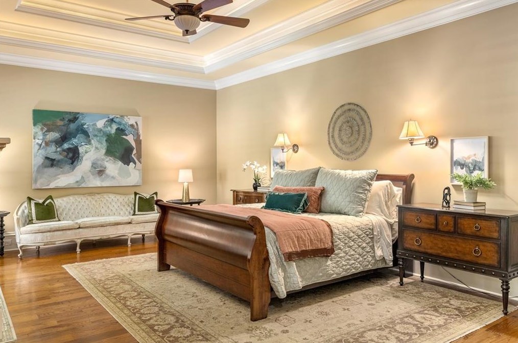 1696 Little Joe Ct, Decatur GA  30033-1519 exterior