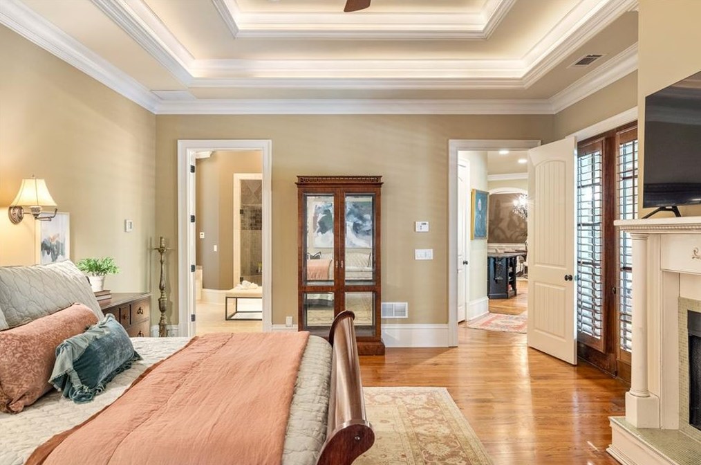 1696 Little Joe Ct, Decatur GA  30033-1519 exterior