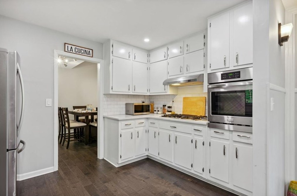 3049 Nottaway Ct, Atlanta GA  30341-4505 exterior
