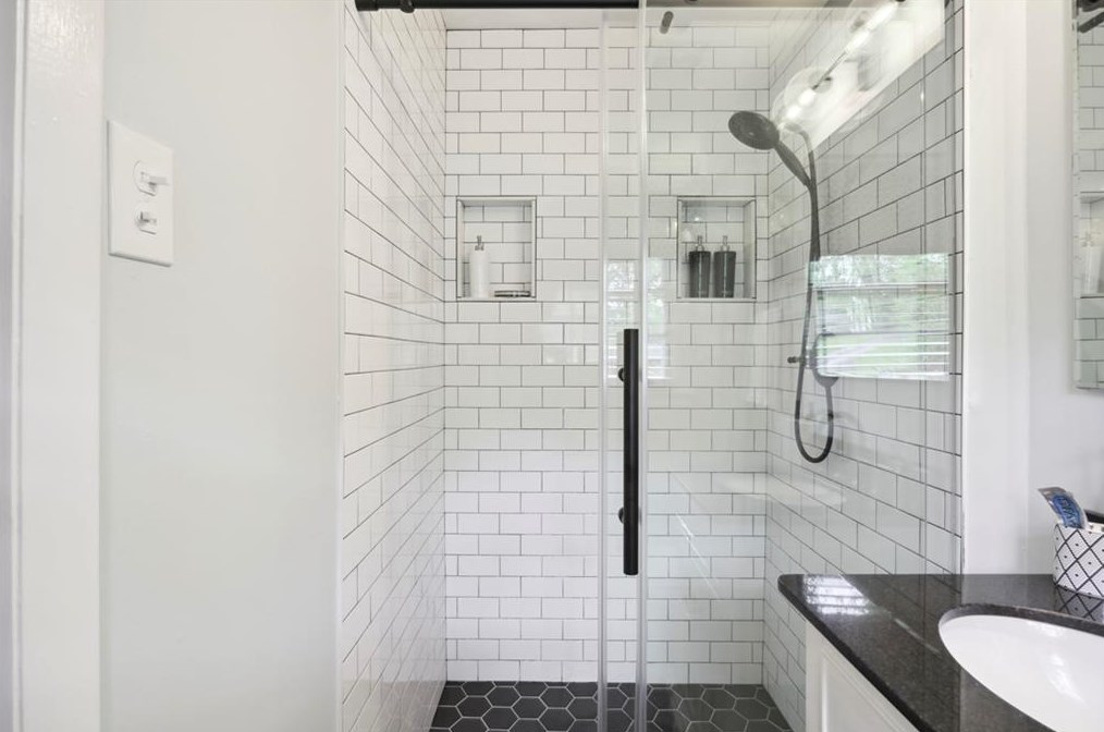 1877 Remington Rd, Atlanta GA  30341-1441 exterior