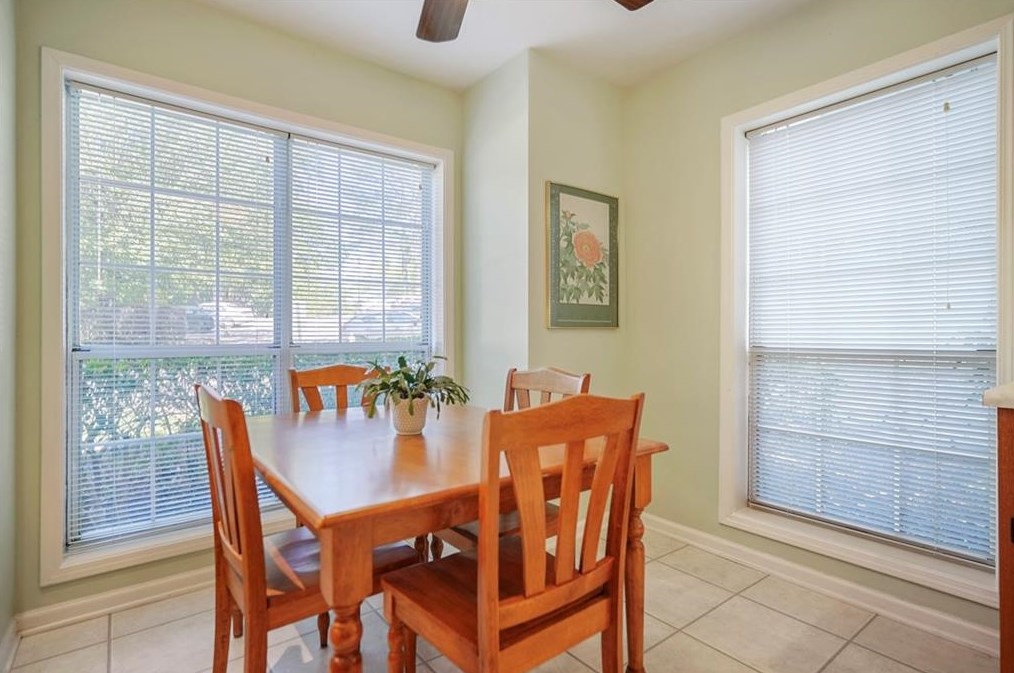 1346 Weatherstone Way, Atlanta GA  30324-4645 exterior