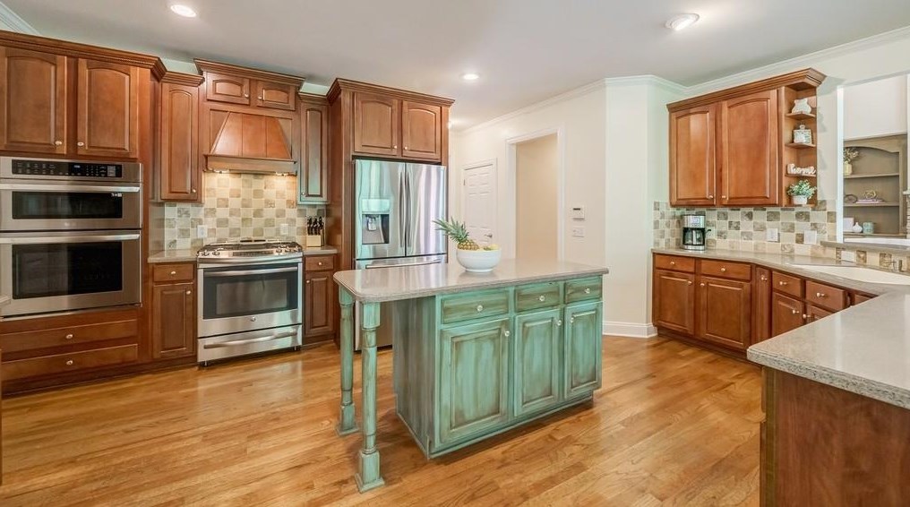 3303 Forest Heights Ct, Dacula GA  30019-7208 exterior