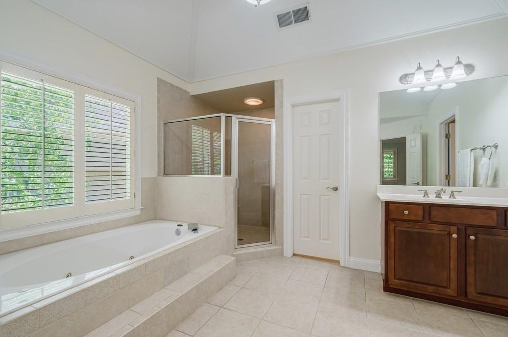 3303 Forest Heights Ct, Dacula GA  30019-7208 exterior