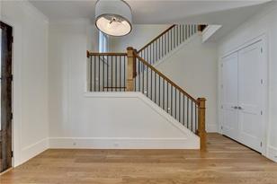 2595 Sunset Dr - Photo 5