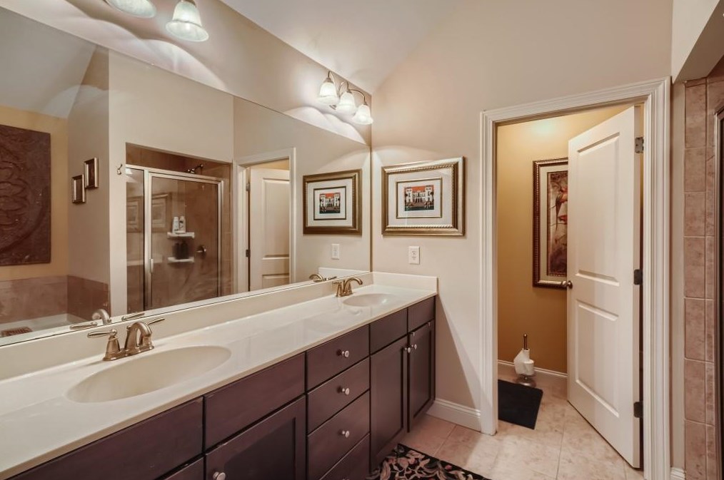 3027 Eltham Pl, Decatur GA  30033-3253 exterior