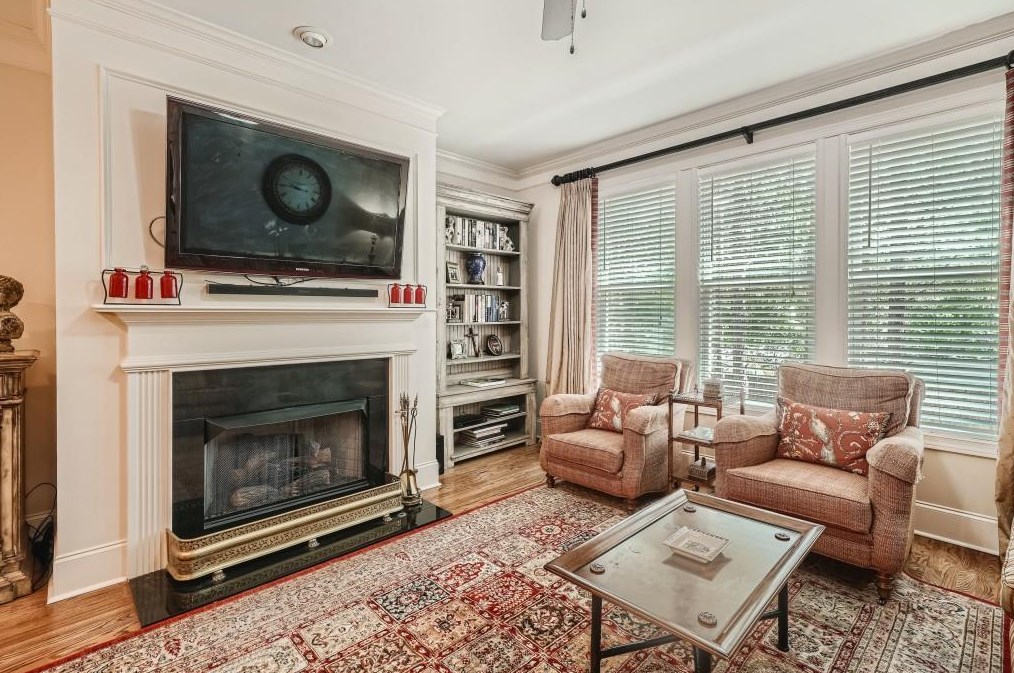 3027 Eltham Pl, Decatur GA  30033-3253 exterior