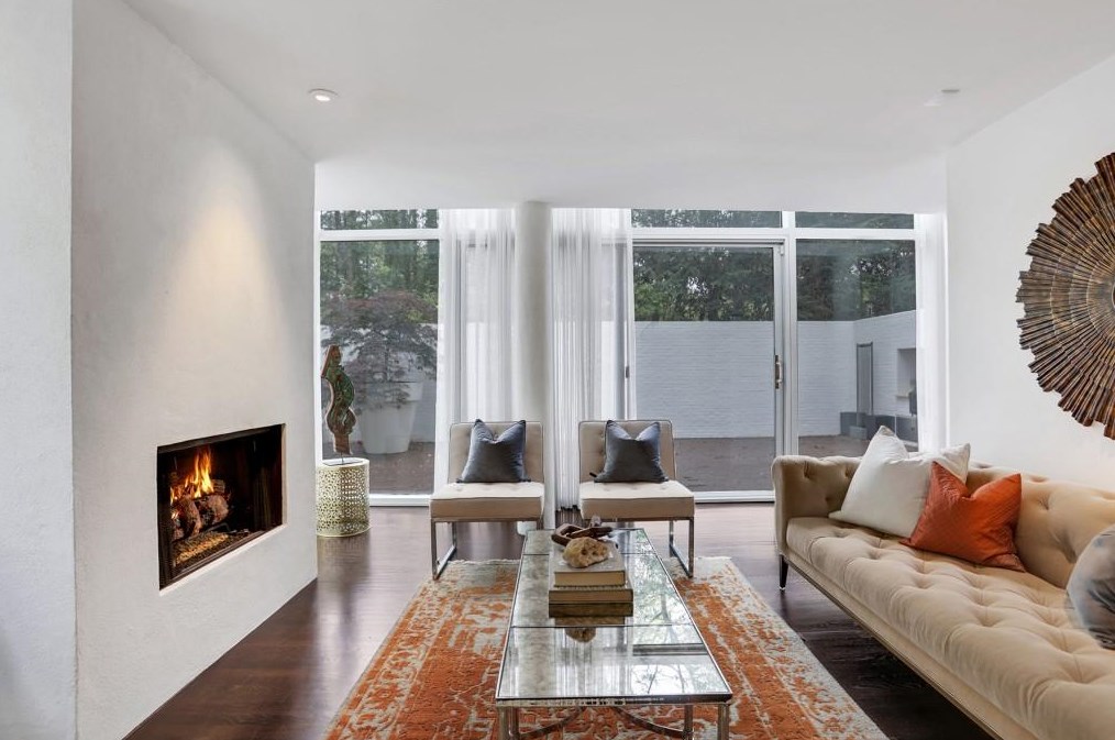 45 Tuxedo Ter, Atlanta GA  30342-4029 exterior