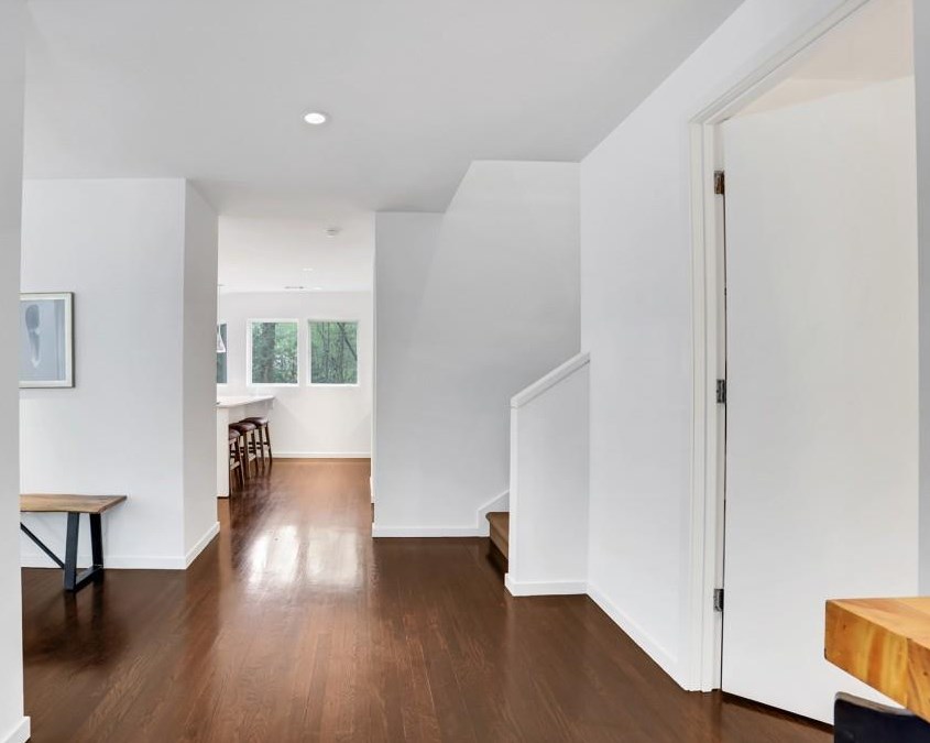 45 Tuxedo Ter, Atlanta GA  30342-4029 exterior