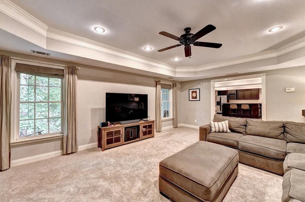 855 Highland Bend Cv, Alpharetta GA  30022-4794 exterior