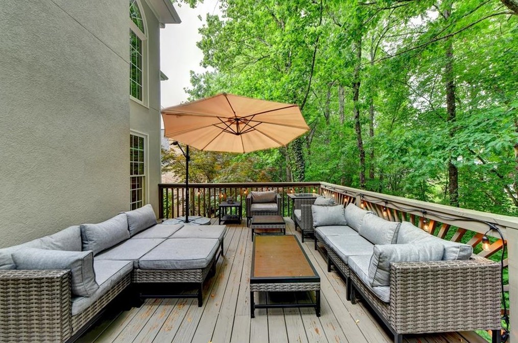 855 Highland Bend Cv, Alpharetta GA  30022-4794 exterior