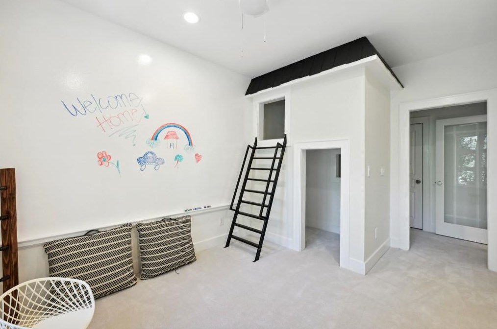1361 Sheffield Dr, Atlanta GA  30329-3420 exterior