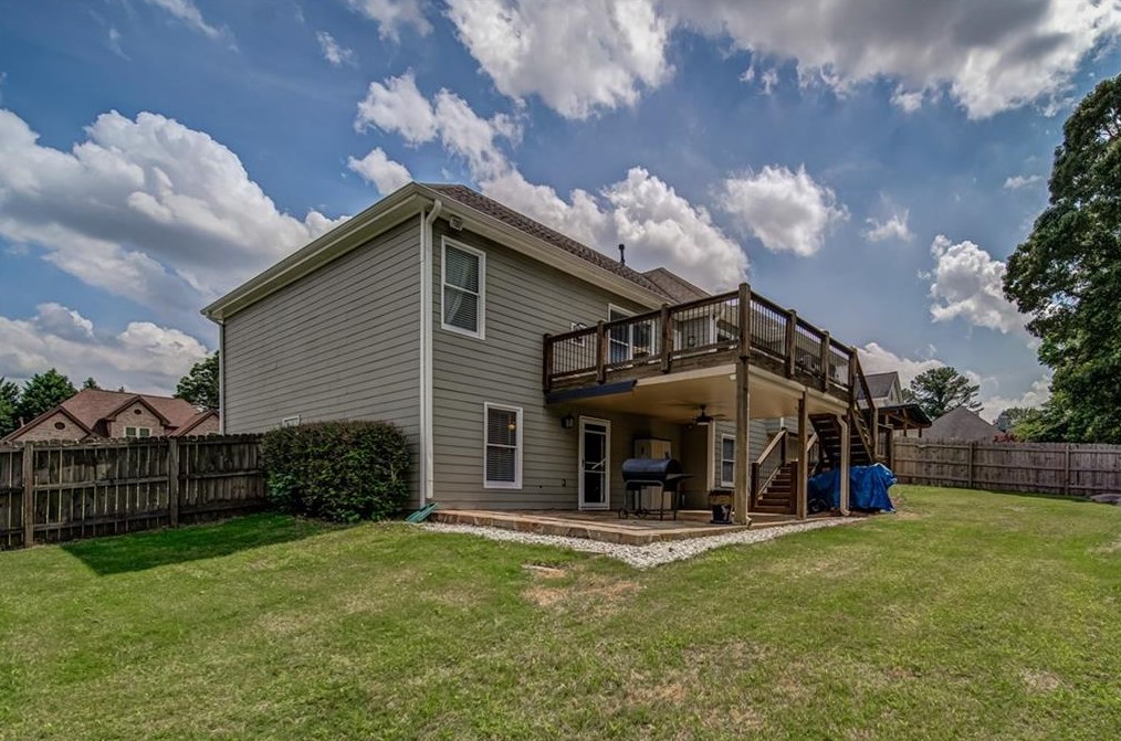 880 Cline Petty Way, Lawrenceville GA  30043-6719 exterior