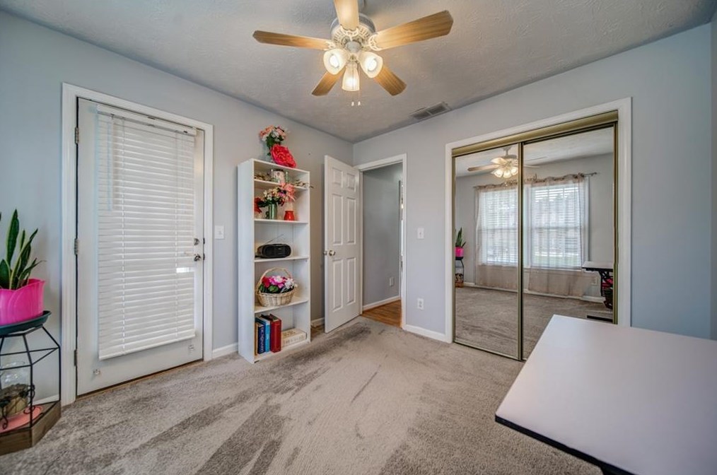 880 Cline Petty Way, Lawrenceville GA  30043-6719 exterior