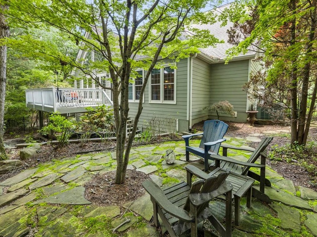 5075 Harbour Ridge Dr, Alpharetta GA  30005-6972 exterior