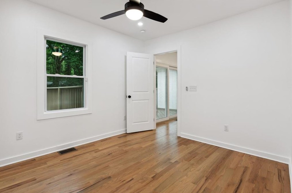 1220 Westboro Dr, Atlanta GA  30310-3220 exterior