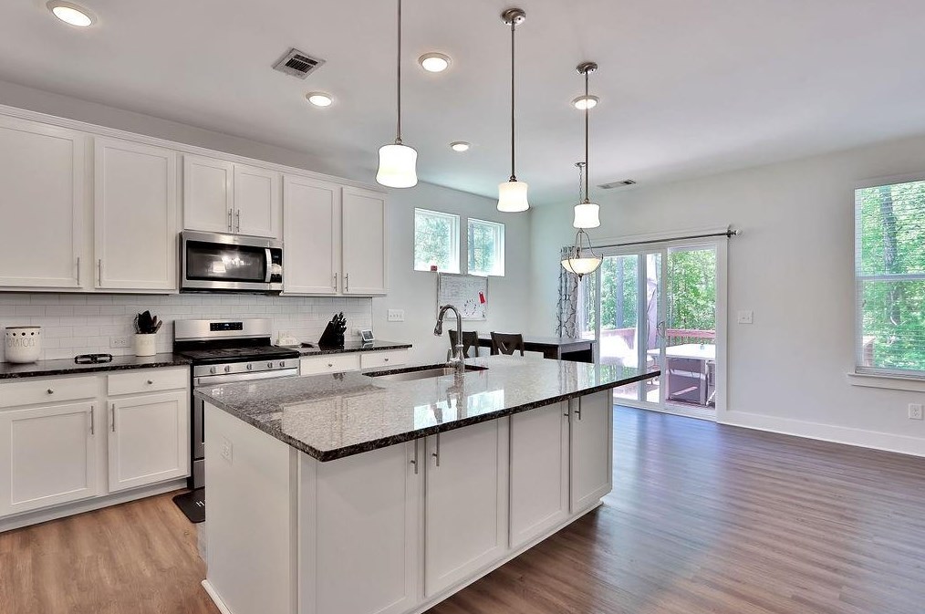 2869 Windsor Knoll Dr, Dacula GA  30019-7686 exterior