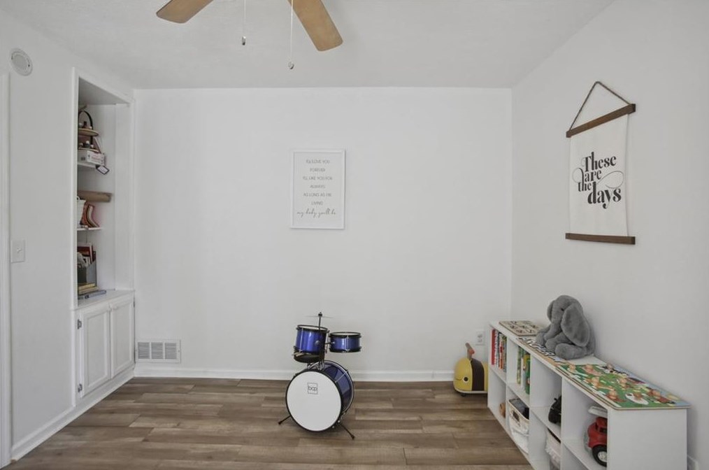 201 Muddy River Rd, Lawrenceville GA  30043-4465 exterior